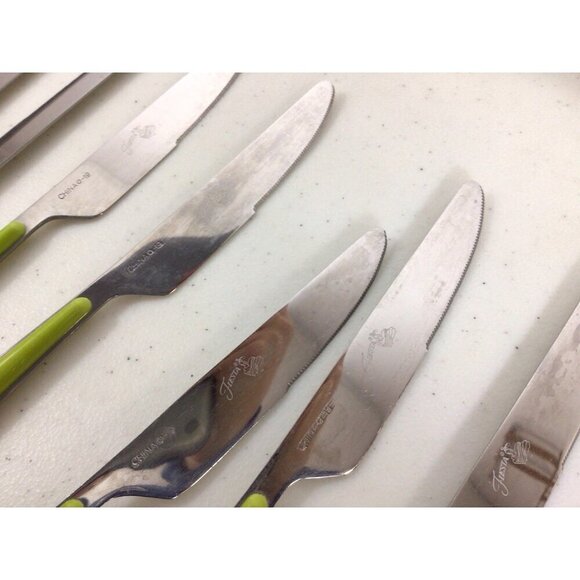 Fiesta Fiestaware Green Flatware Silverware Knife Set 11 Pieces - Picture 3 of 4